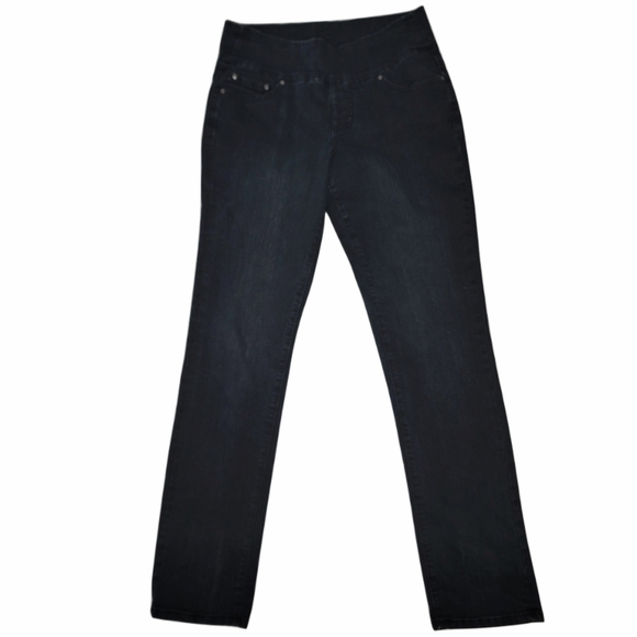 Jag strait leg pull on jeans dark wash light black. Size 8. - Picture 3 of 8